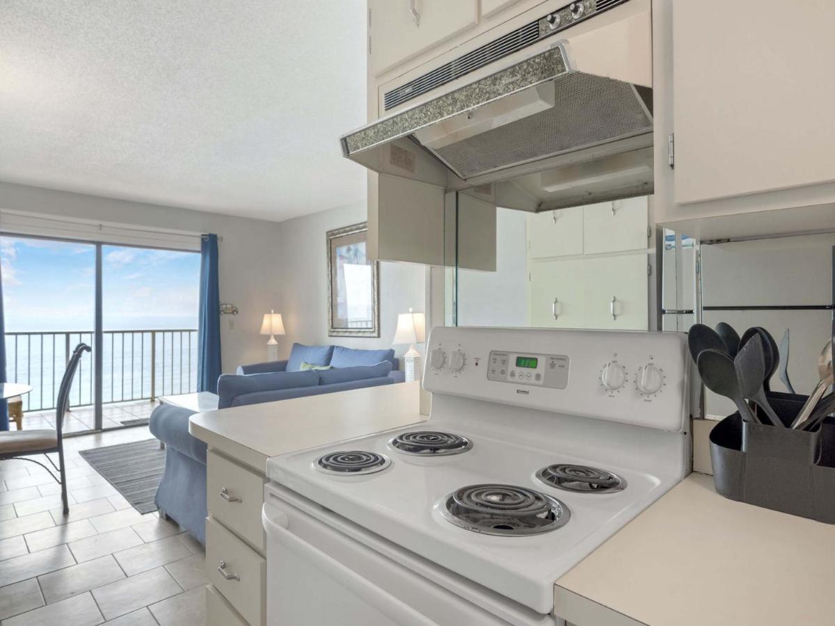Summit Beach 913 *
